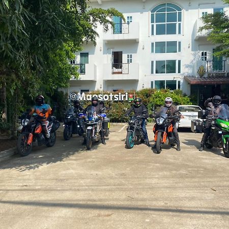 Hotel Maesot Siri Mae Sot Zewnętrze zdjęcie